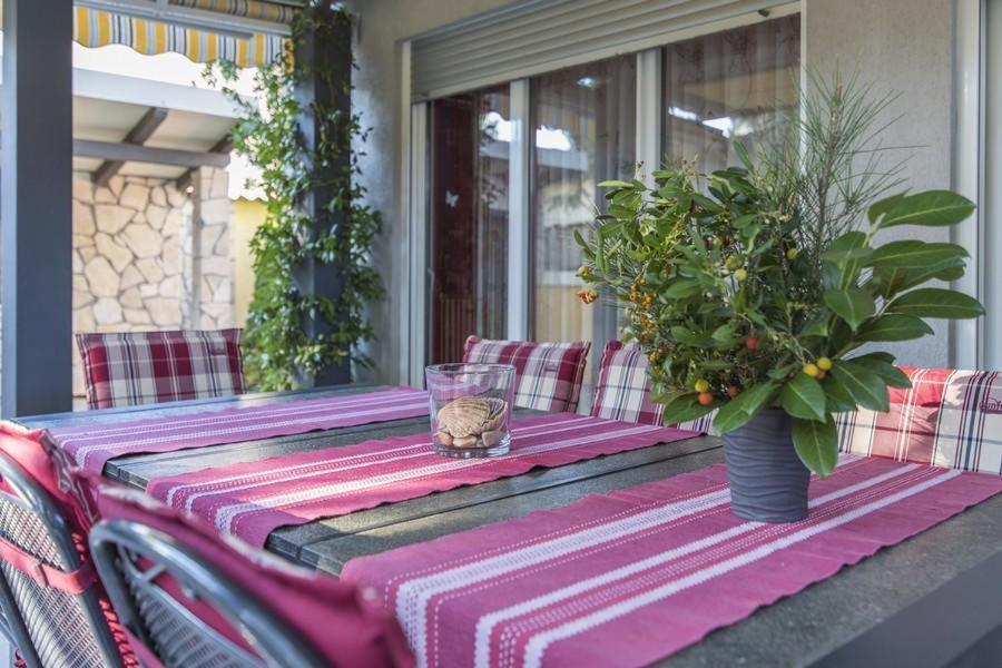 Park Villa Novigrad Istria Eksteriør bilde